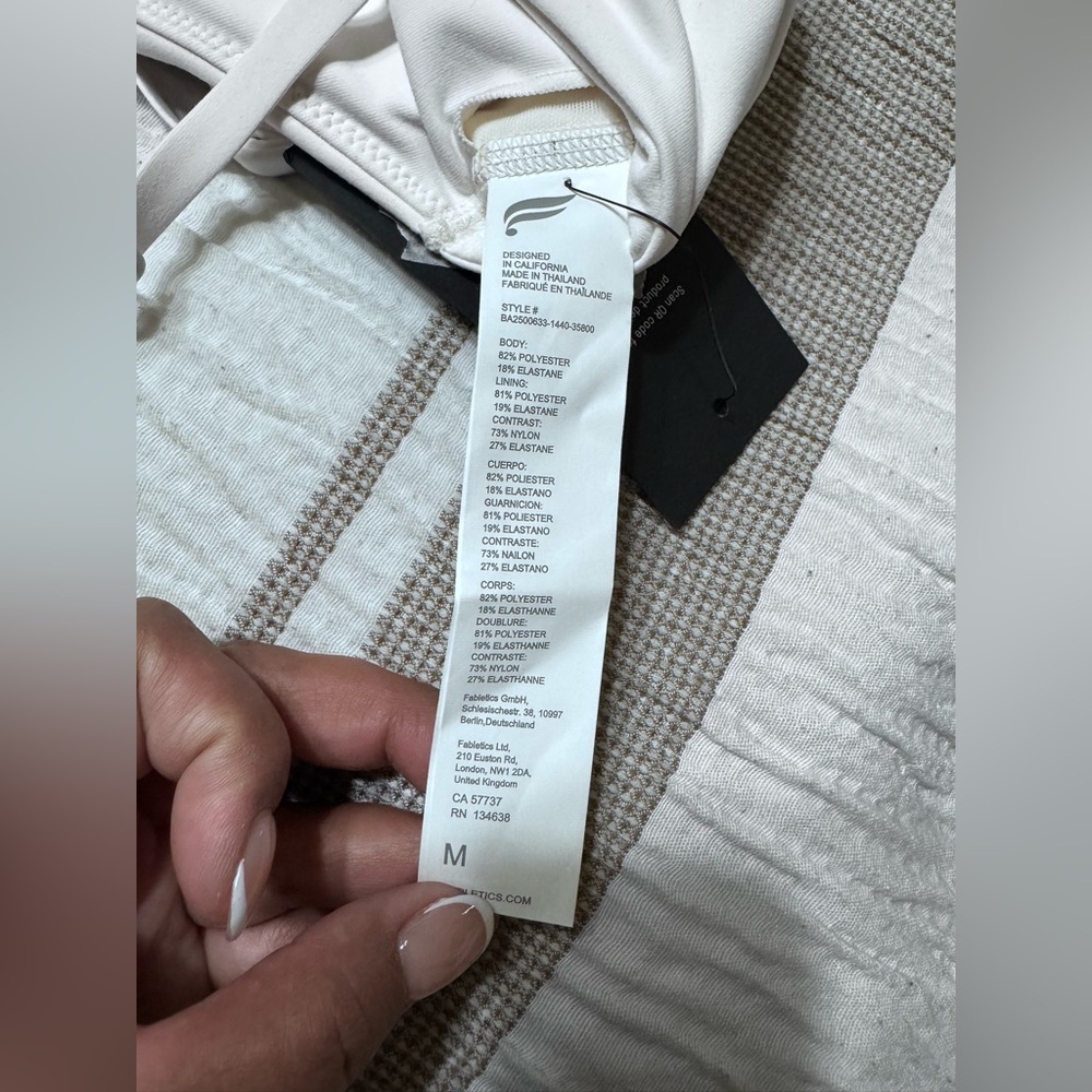 Fabletics Cream Wireless V-Neck Bralette - Picture 5 of 5